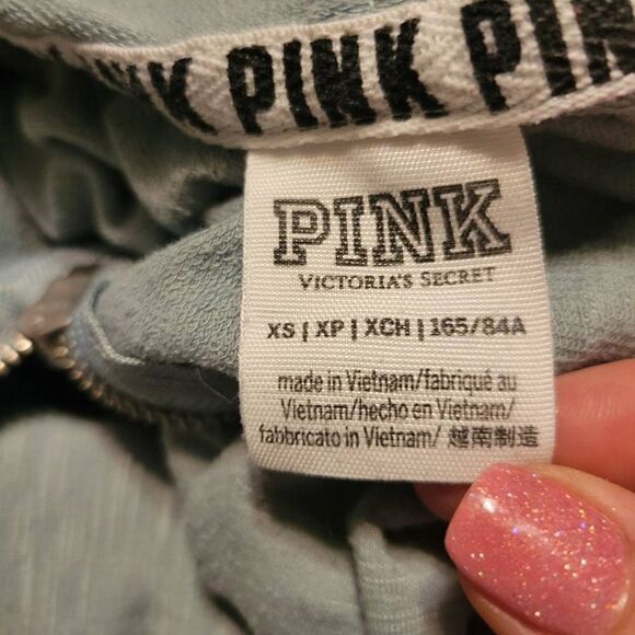 VICTORIA'S SECRET PINK PULL- OVER HOODIE LOGO ON SLEEVES, BACK, DOG ON FRONT- XS - Picture 7 of 7